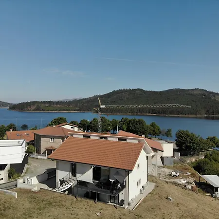 Casa Do Ferreiro T3 アパート *