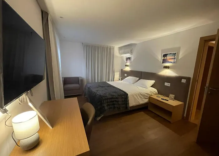 Апартаменты Casa Do Ferreiro T3 Venda Nova (Villa Real)