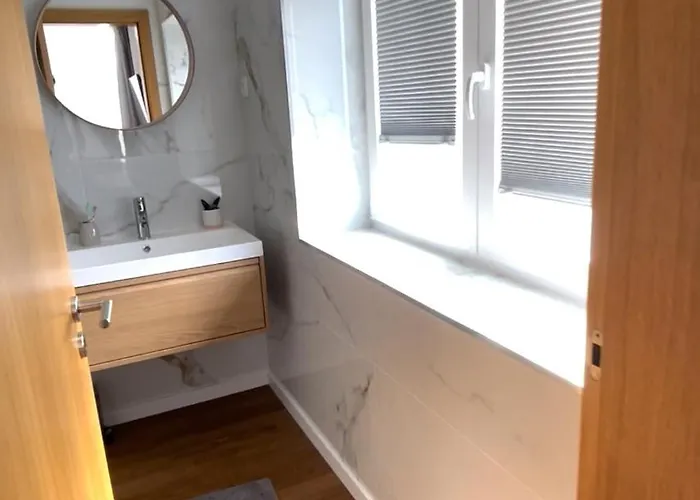 Casa Do Ferreiro T3 * Venda Nova (Villa Real)