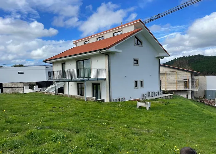 Casa Do Ferreiro T3 Venda Nova (Villa Real)