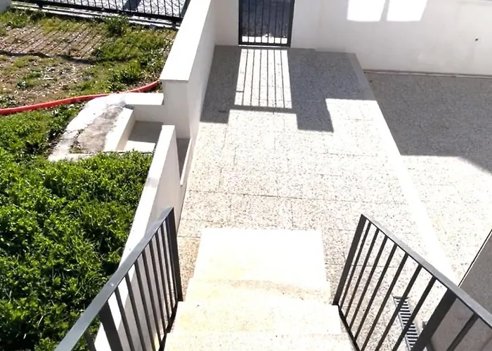 Casa Do Ferreiro T3 * Venda Nova (Villa Real)